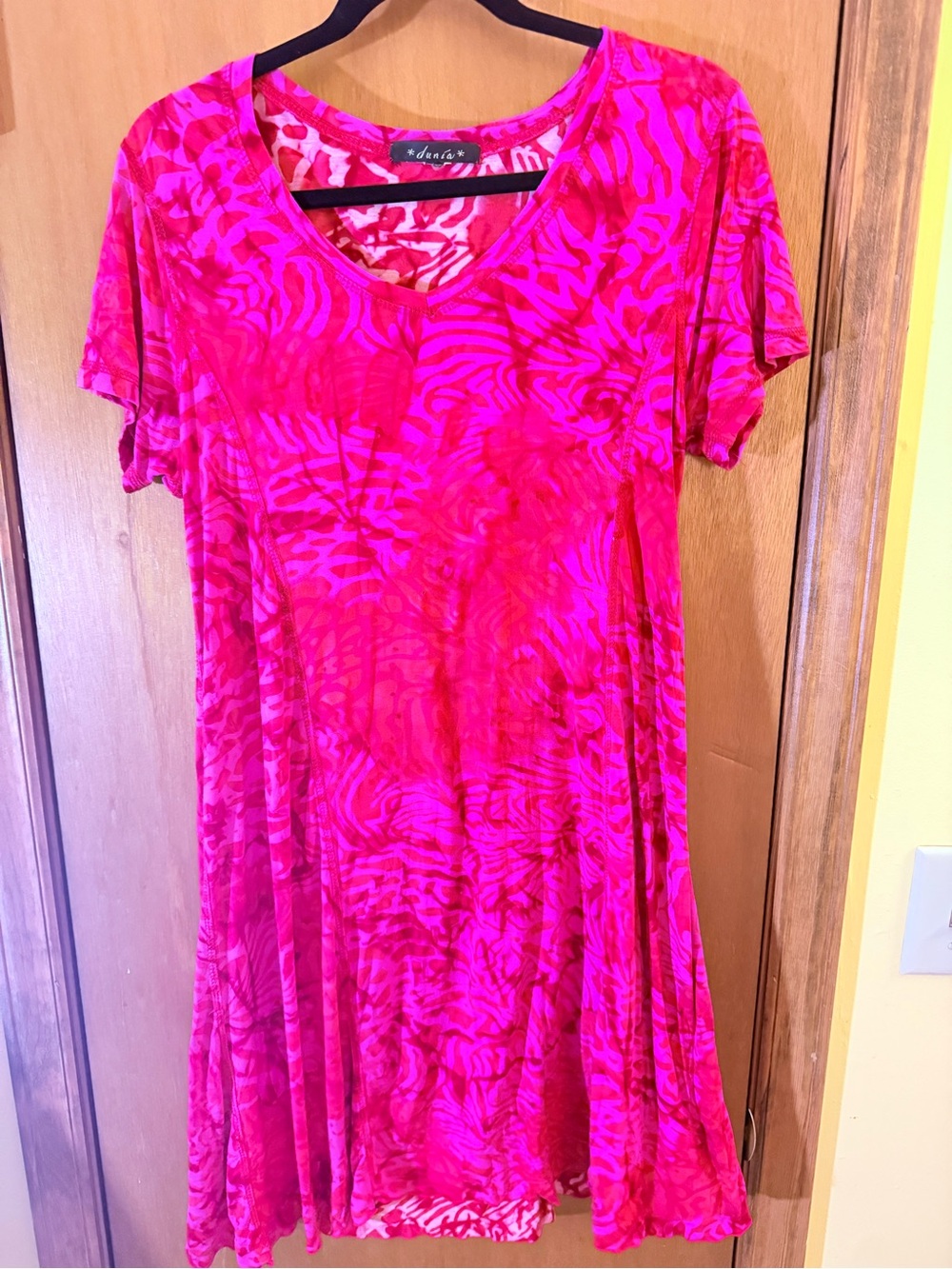 Vibrant Pink Tie Dye Patterned Midi Dress by Dunia - Picture 2 of 6